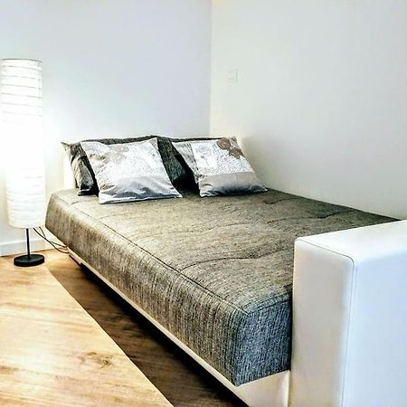 B&B Gocciadoro 26 Nuovo, Climatizzato, Zona Ospedale, Posto Auto Тренто Экстерьер фото